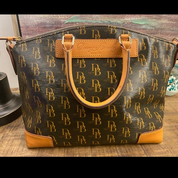 Dooney & Bourke Signature 1975 Satchel - Picture 5 of 7